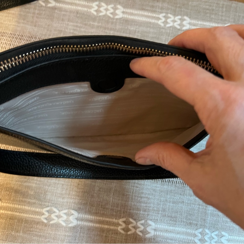 Kate Spade Black Textured Crossbody Bag - Picture 4 of 5